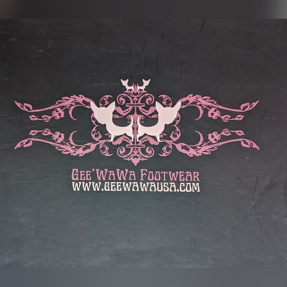 NIB Anthropologie Gee Wawa Kenya distressed crackled beige leather upper - Picture 2 of 9